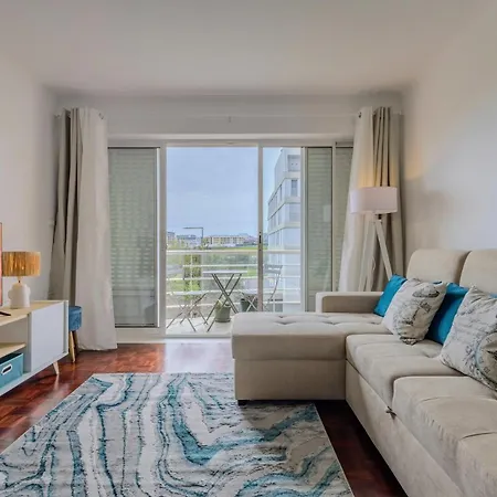 Lejlighed Guestready - Charming With Balcony *