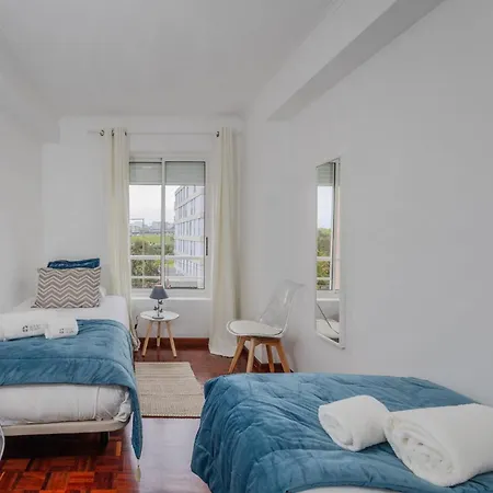 Guestready - Charming With Balcony Appartement Ponta Delgada