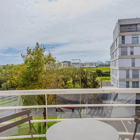 Appartement Guestready - Charming With Balcony