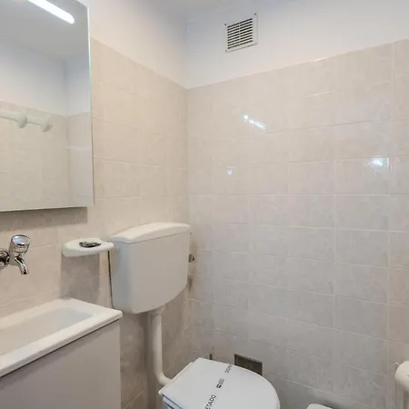 Lejlighed Guestready - Charming With Balcony *