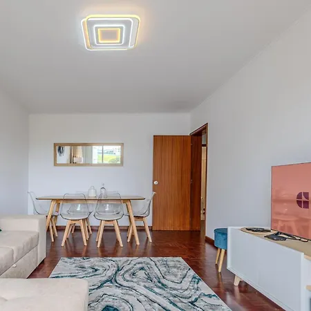 Guestready - Charming With Balcony Ponta Delgada